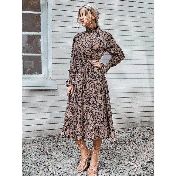 ❗️ Floral Print Shirred long Sleeve Ruffle Hem midi Dress tan black boho - Picture 5 of 7